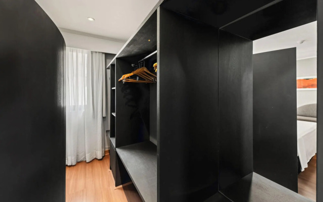 SLAVIERO São Paulo Ibirapuera