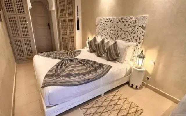 Riad Dollar Des Sables