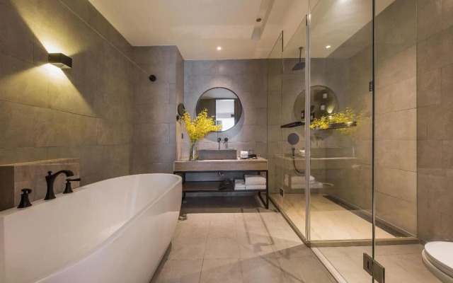 Chenfeng Zhenpin Hotel