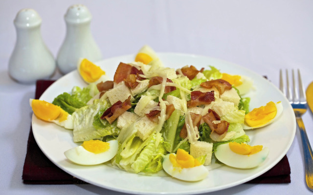 Damnak Riverside Villa