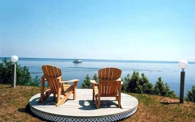Motel Les Chalets Bo-Fleuve
