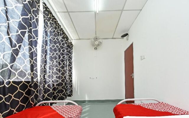 Spot ON 90500 Sri Rampai Metro Hostel