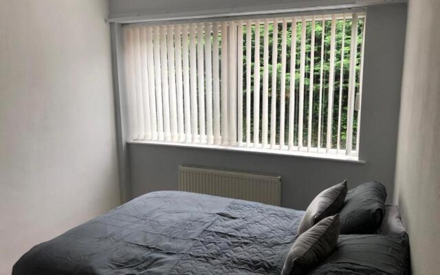 Ainsdale Gardens