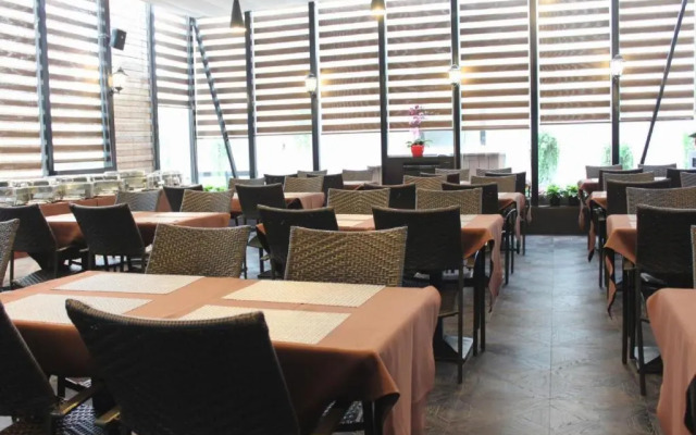 Nanying Hotel