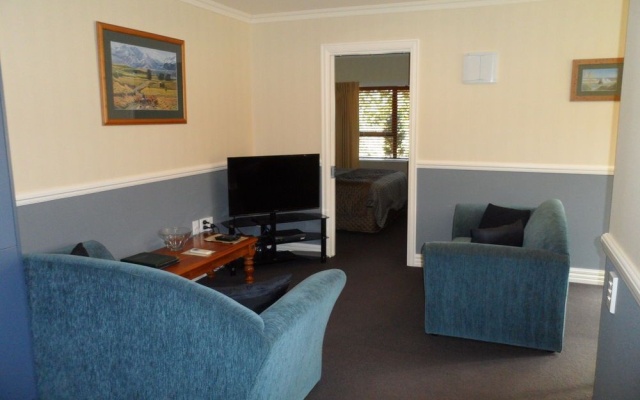 Alpine Springs Motel – Guest Rooms – Hanmer Springs