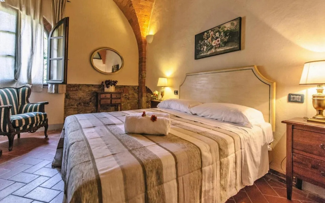 Apartment in Santo Pietro Belvedere With Pool-formerly TUI Ferienhaus