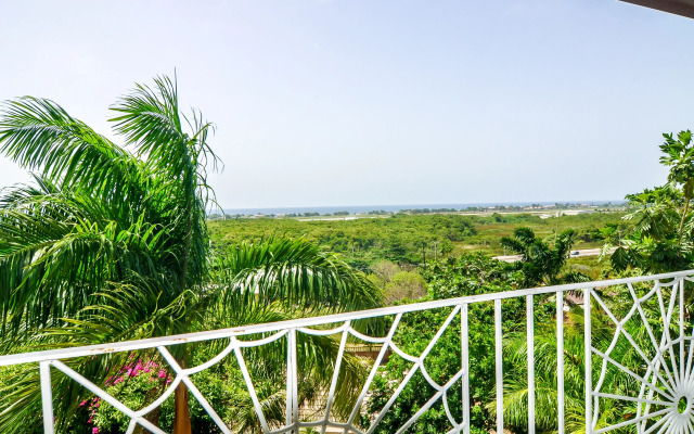 Relax Resort