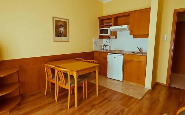 Holiday Club Apartman Hotel