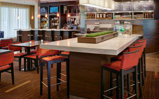 Courtyard by Marriott Cincinnati Blue Ash