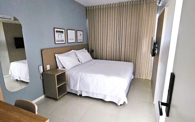 Aero Hotel