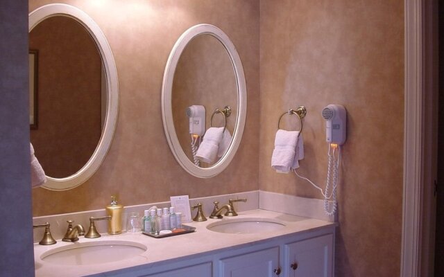 Poplar Springs Inn & Spa