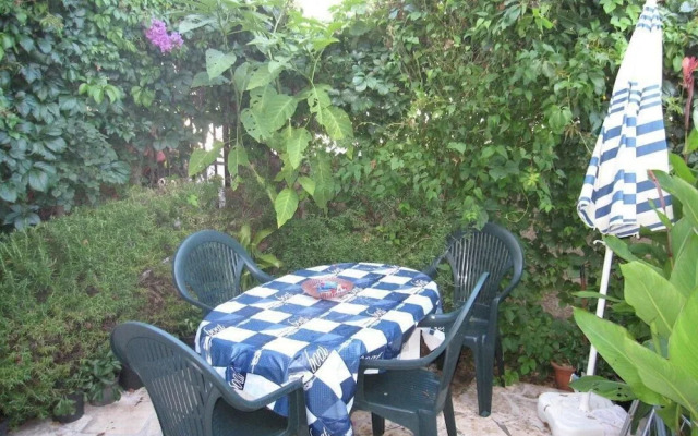 Bor - Cosy & Afordable - A1
