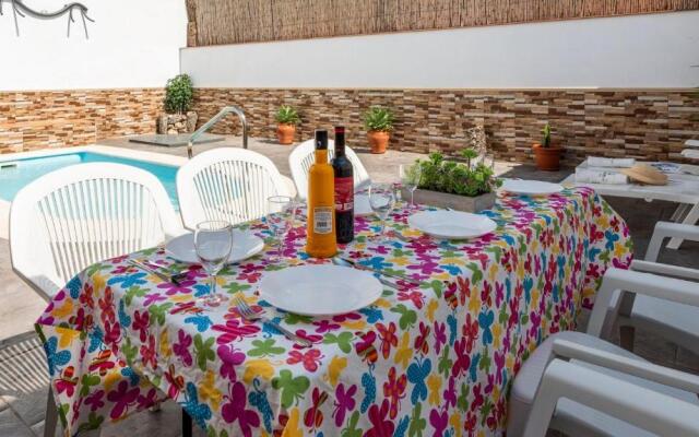 Casa Rural Sierra de las Nieves Yunquera by Ruralidays