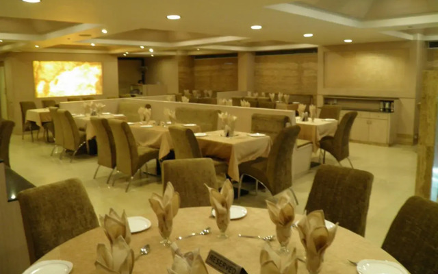 Hotel President - Indore