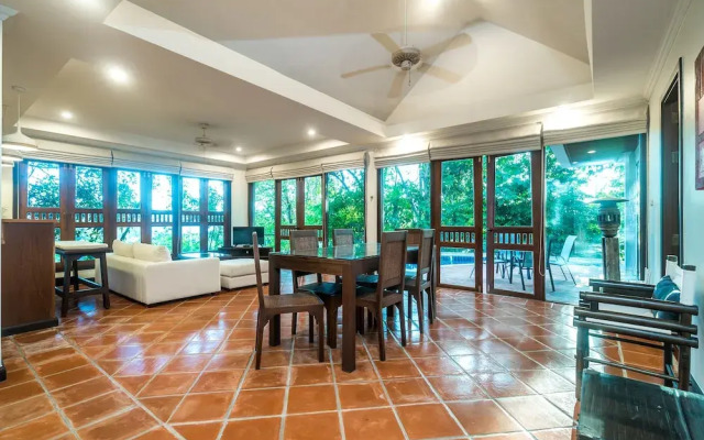 Nakatani Villas By Lofty