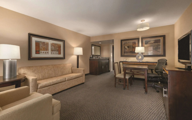 Embassy Suites Hotel Birmingham