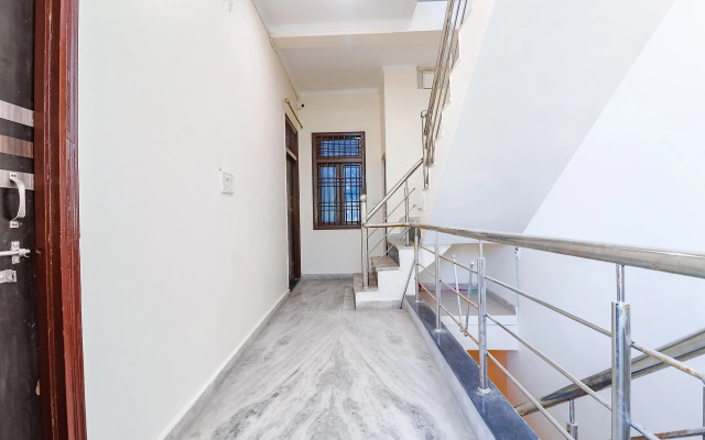 Fabexpress Royal Villas