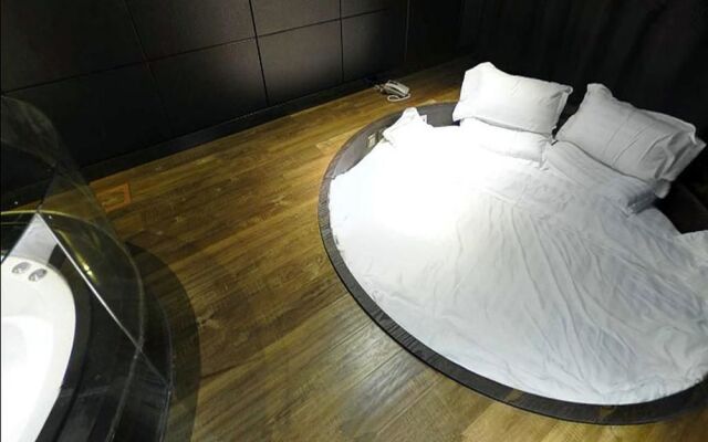 Jiuhou Boutique Hotel