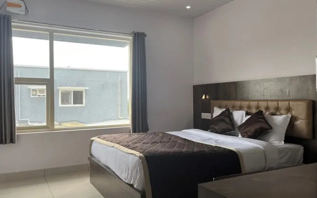 Lucent The Homely Hotel