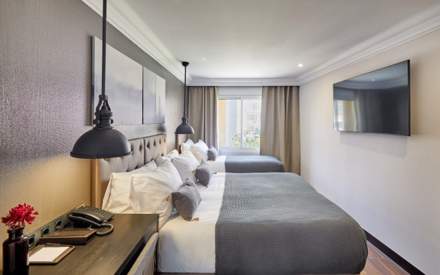 Hotel Cortes Rambla