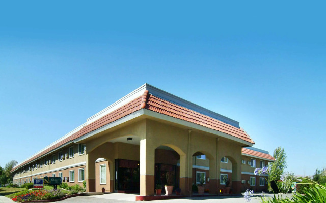 Quality Inn