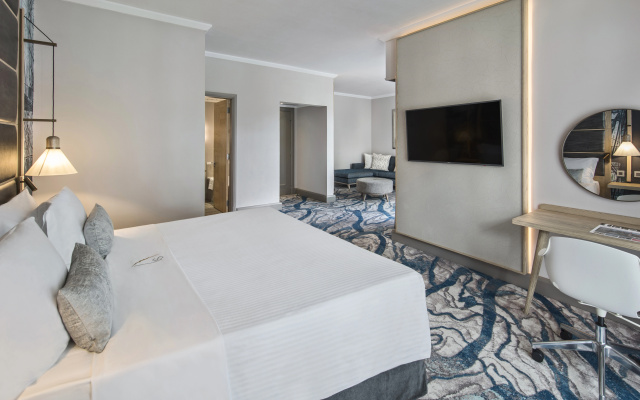 Le Suffren Hotel & Marina - Image 3