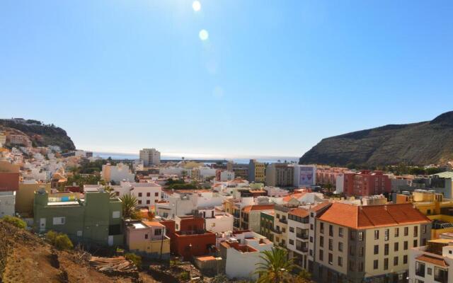 Holiday House Penthouse in La Gomera