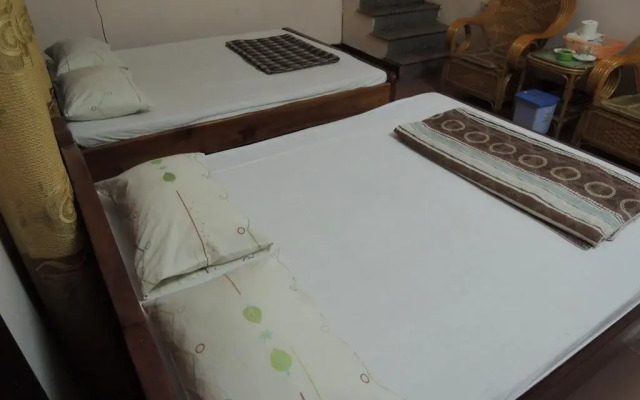 Huong Sen Hotel 1
