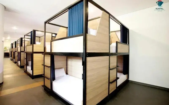 Kapal Garden Hotel by UMM