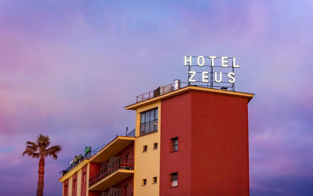 Hotel Zeus