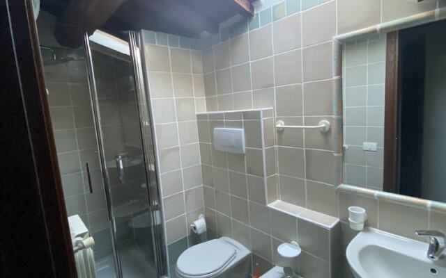 Antico Borgo Carceri