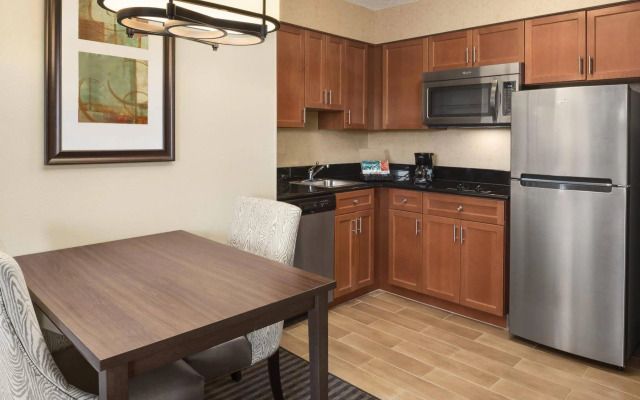 Homewood Suites Columbus Hilliard