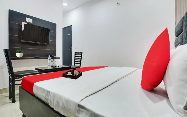 POP 70106 Hotel City Stay