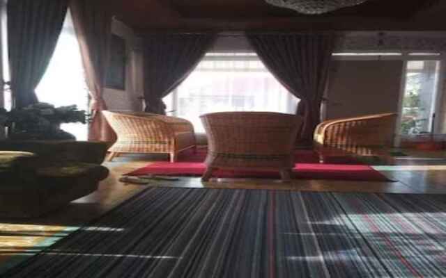 EXPRESS O 92070 Mando Homestay Syariah Near KANTOR LURAH Bukik Apik Puhun