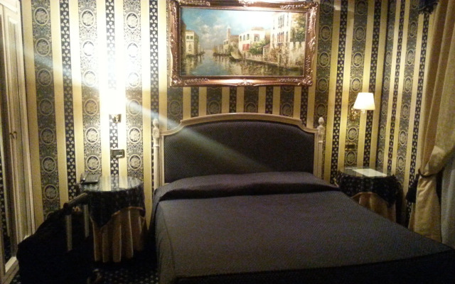 Relais Piazza San Marco