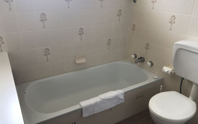 Huskisson Beach Motel