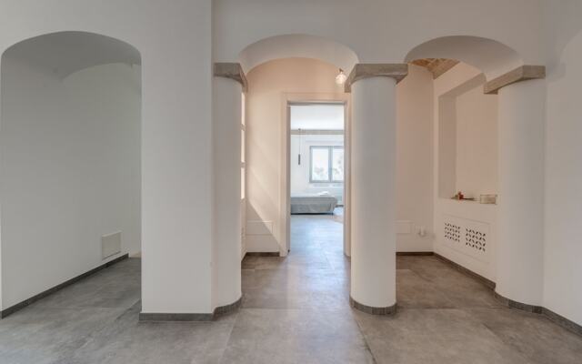 Stunning Villa Surrounded by Olive Trees - Beahost