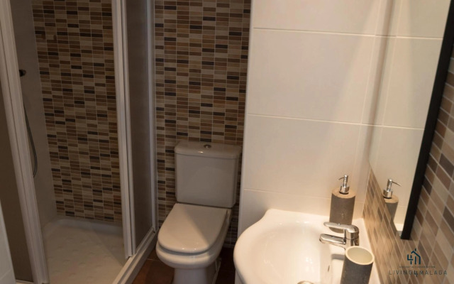 Living4Malaga Molina Lario