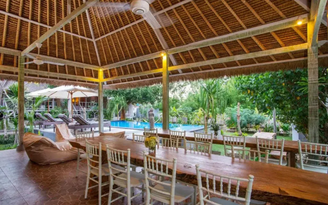 Komodo Garden Bungalow