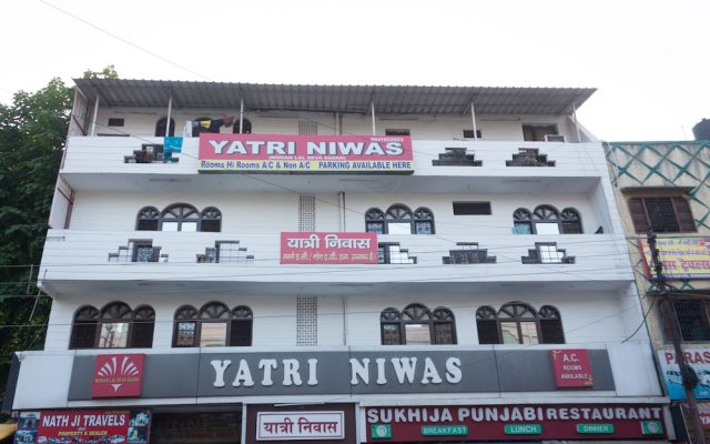 Hotel Yatri Niwas