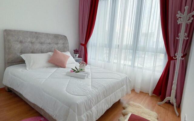 Comfy Family Suite 3 Bedrooms @ Menjalara