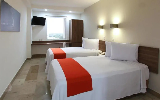 One Villahermosa 2000