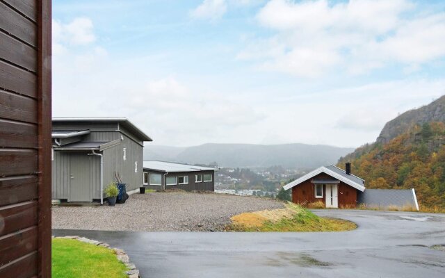 10 Person Holiday Home In Lyngdal