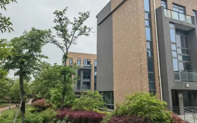 Yuyu Apartment