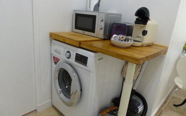 Rue Turgot Apartment