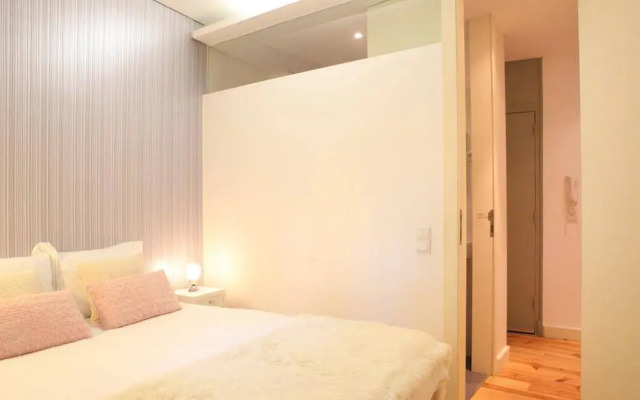 Find Me...Alfama, old quarter