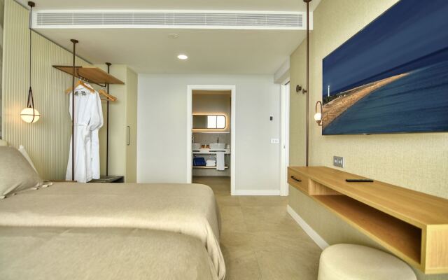 Relaxia Beverly Suites