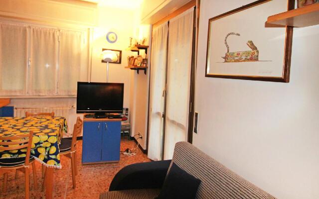 Angela - One Bedroom