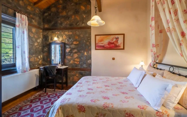 Rouga Mountain Boutique Suites & Spa