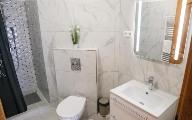Família Apartmanház